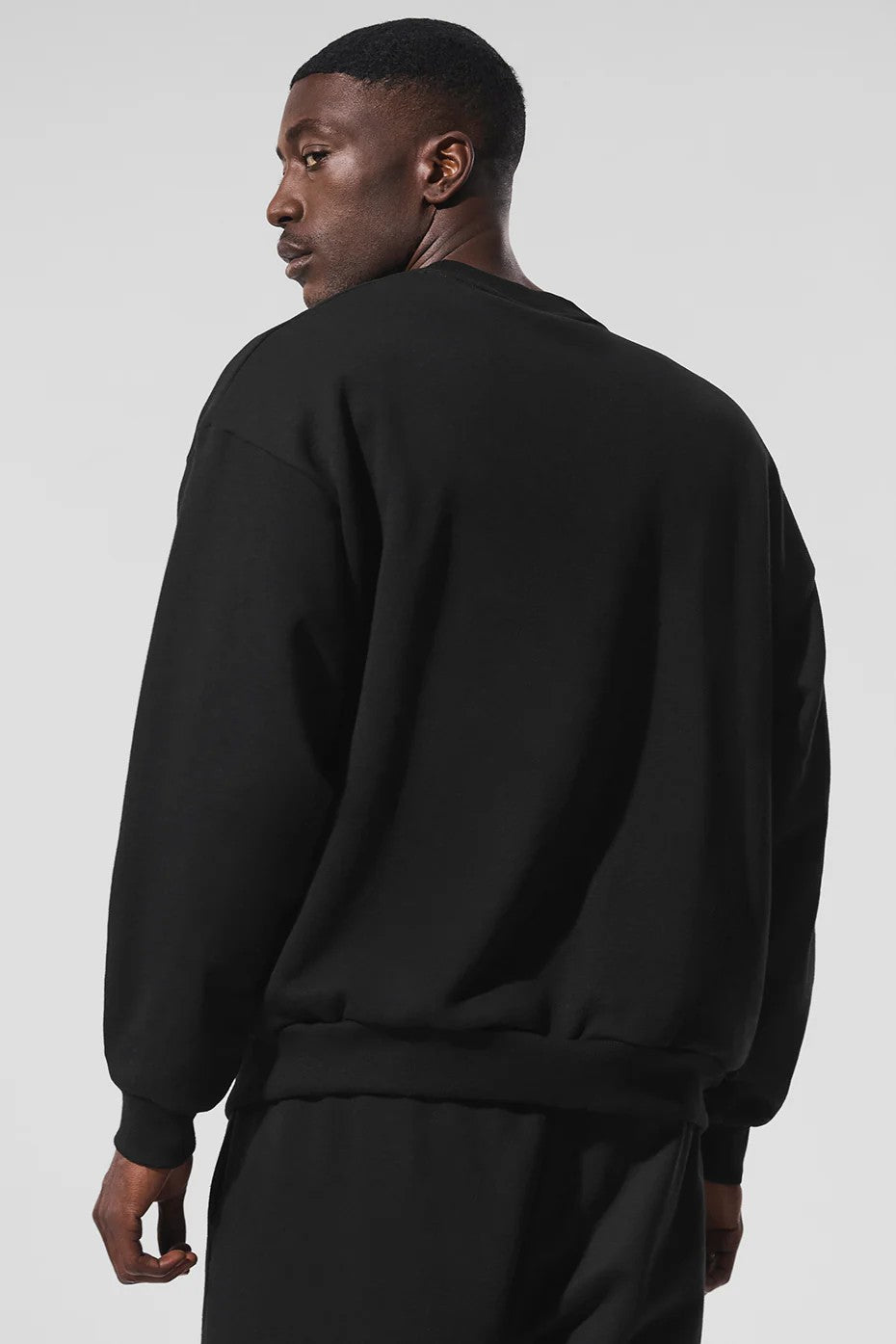 Alo Yoga Accolade Crew Neck Pullover - Multiple Colors Available