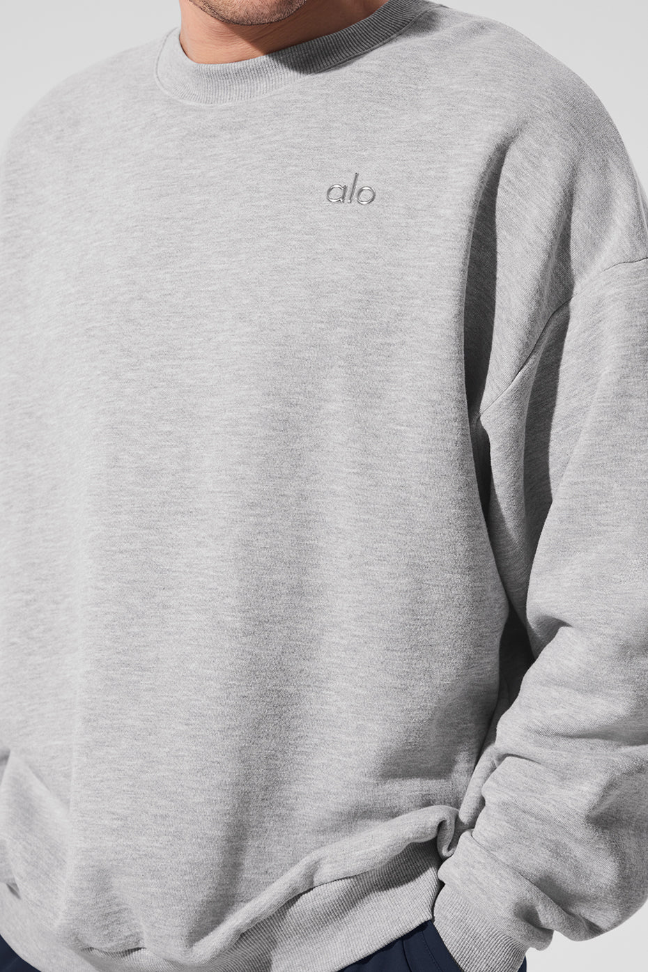 Alo Yoga Accolade Crew Neck Pullover - Multiple Colors Available
