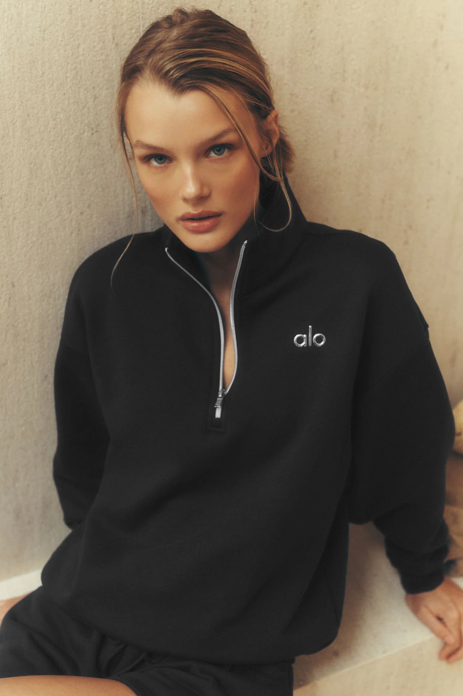 Alo Yoga Accolade Quarter Zip Pullover Sweatshirt - Multiple Colors Available